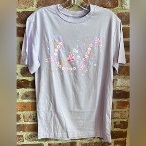 Disney friendship bracelet T-shirt, size large